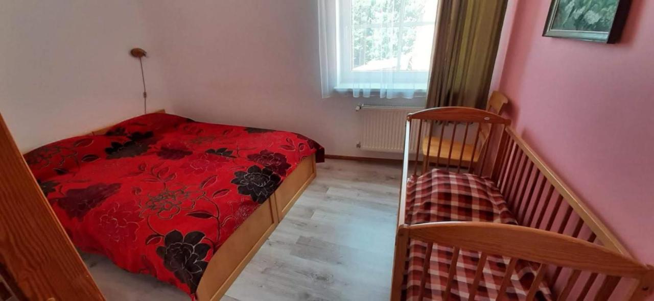 Metras Maja Hotel Aizpute Екстериор снимка