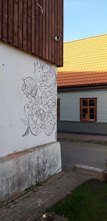 Metras Maja Hotel Aizpute Екстериор снимка